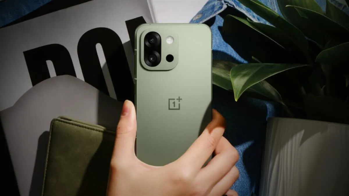 OnePlus 13s